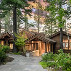 Wander Tahoe Hollow